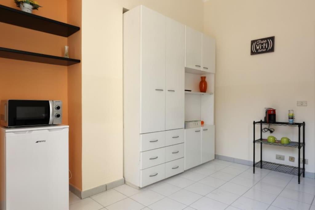 Bel Bilocale Vicino Alla Metropolitana E Al Centro Apartment Turin Ngoại thất bức ảnh